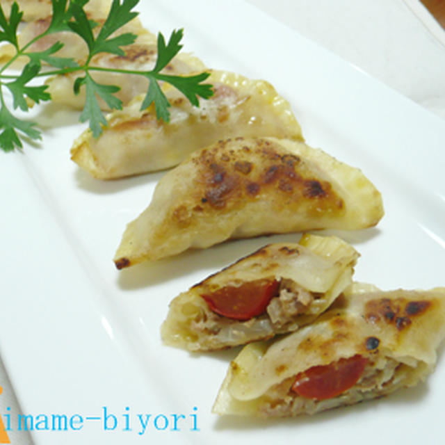 手軽に♪ミニトマトの焼きラビオリ