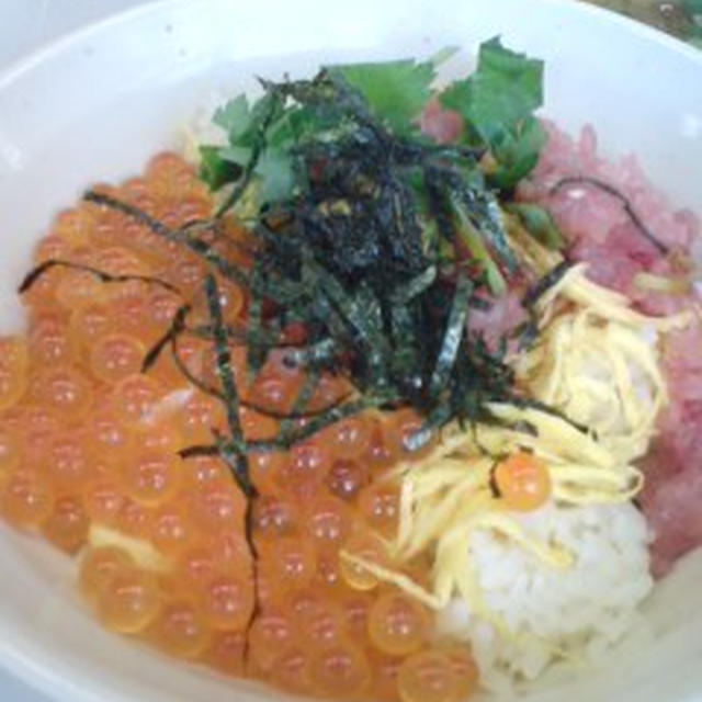 海鮮丼
