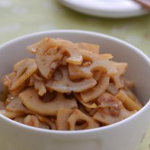 おかかにんにく醤油れんこん。（常備菜に）の晩ごはん。