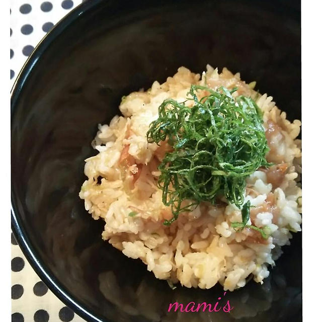 毎日眠くて…冬眠したい。と、しらすネギご飯