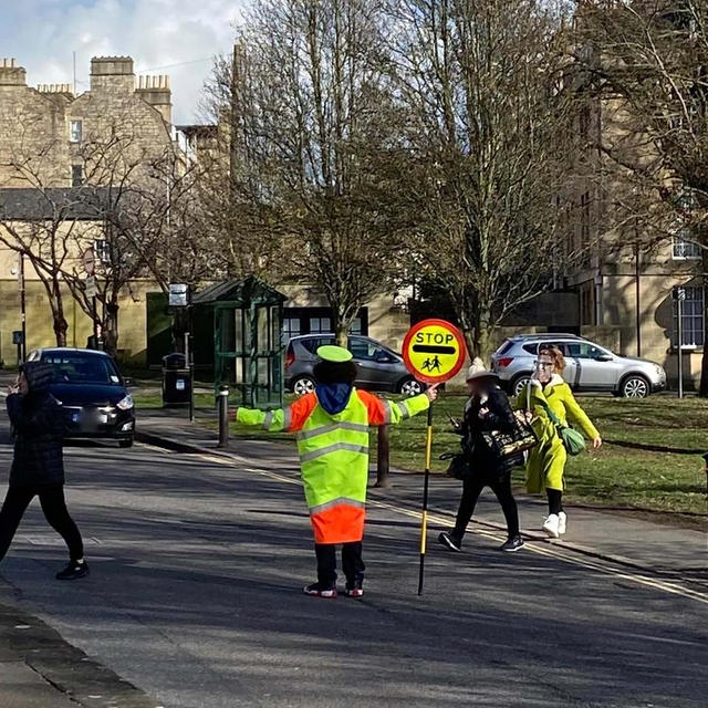 イギリスの何気ない暮らし・イギリスのロリポップマン