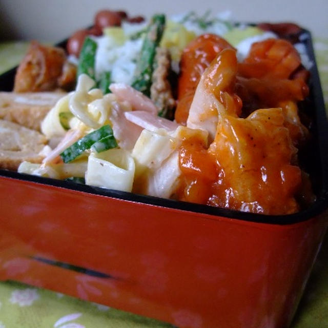 ミックスグリル弁当。