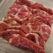 カットされた豚肉でも塩豚にできますね