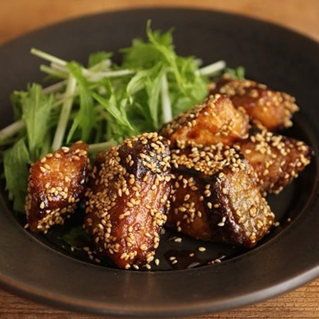 簡単・ごはんがすすむ♪ブリの甘辛ゴマ照り焼き