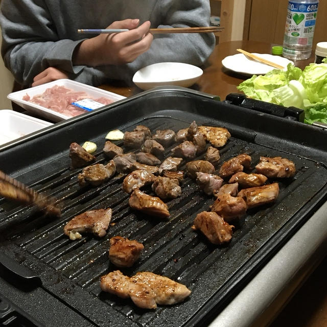 焼き肉も久々☆小屋じゃ無く家ん中で。