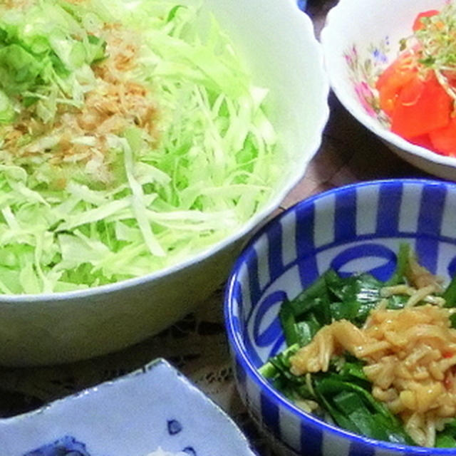 ニラとピリ辛なめ茸の和え物