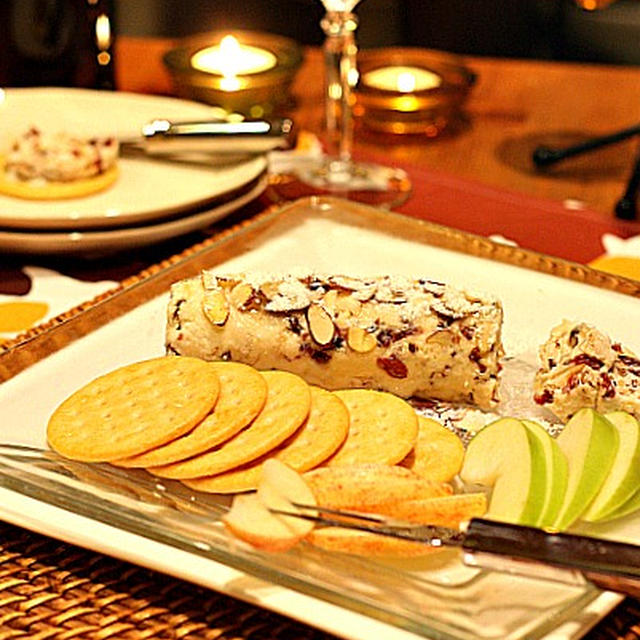 White Chocolate & Nuts + Dried Fruits Dessert Cheese