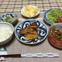 魚がメインのランチのお店で鶏の照り焼き