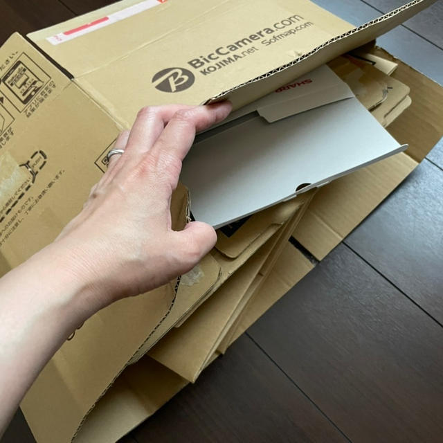 面倒な作業が一気に楽ちん！段ボールをひとまとめにするコツ♪
