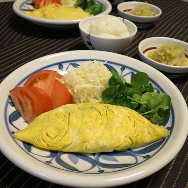 休肝日 ・ 昔なつかしい、ひき肉のオムレツ