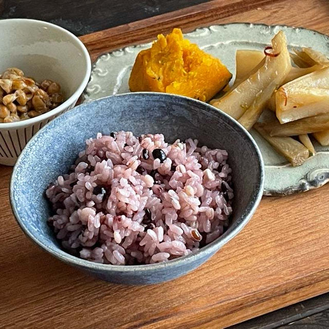 朝ごはんとお昼ご飯と楽天到着品と。