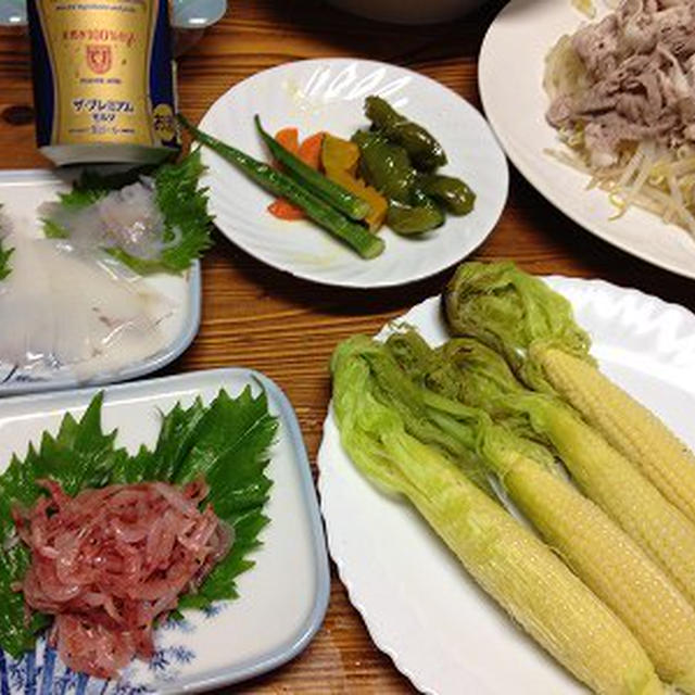 桜エビの刺し身とヤングコーンの蒸し焼き。ぶっかけうどん