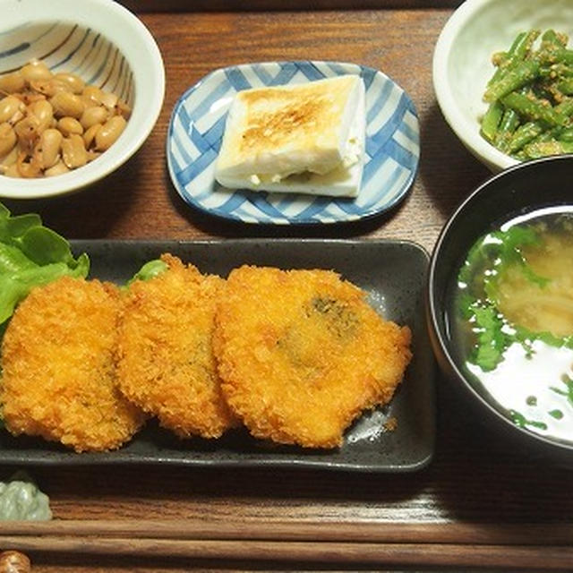 メインディッシュが～！　小かぶのサラダ　　はんぺんのチーズはさみ焼きわさび風味