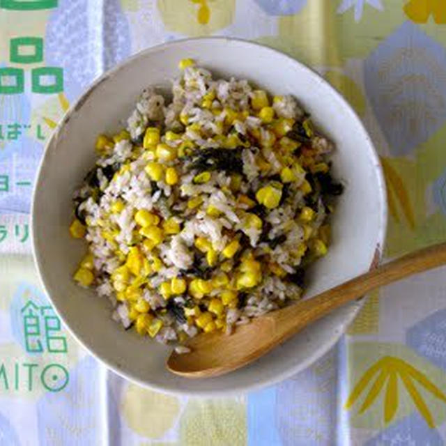 トウモロコシ入り高菜チャーハン