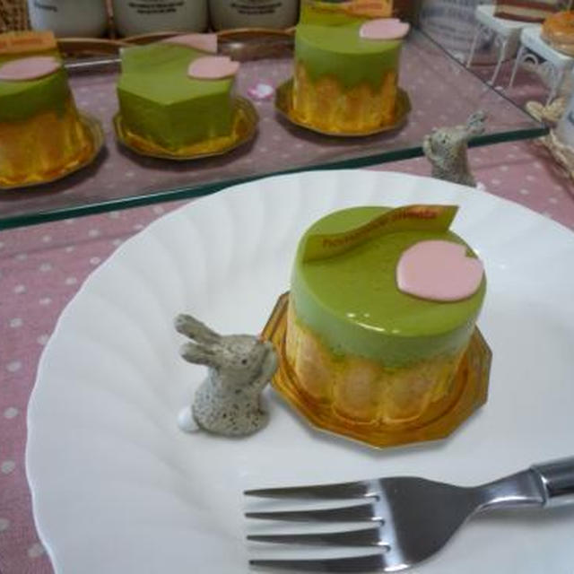 抹茶＆ミルクババロアケーキ作りました！
