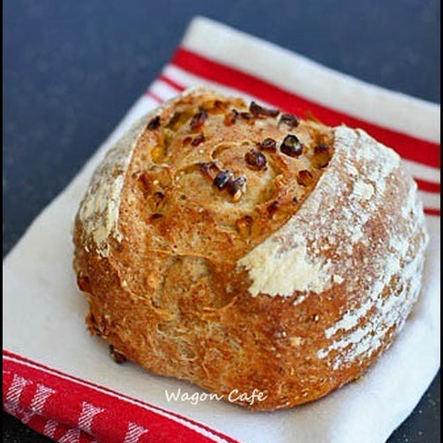 コーンたっぷり♪ コーンカンパーニュ**Pain de campagne aux graines et aux maïs