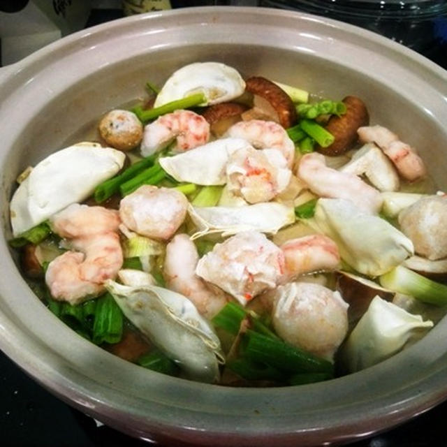 曇り空の下でゴルフ ～ あっさり海老と餃子の水炊き