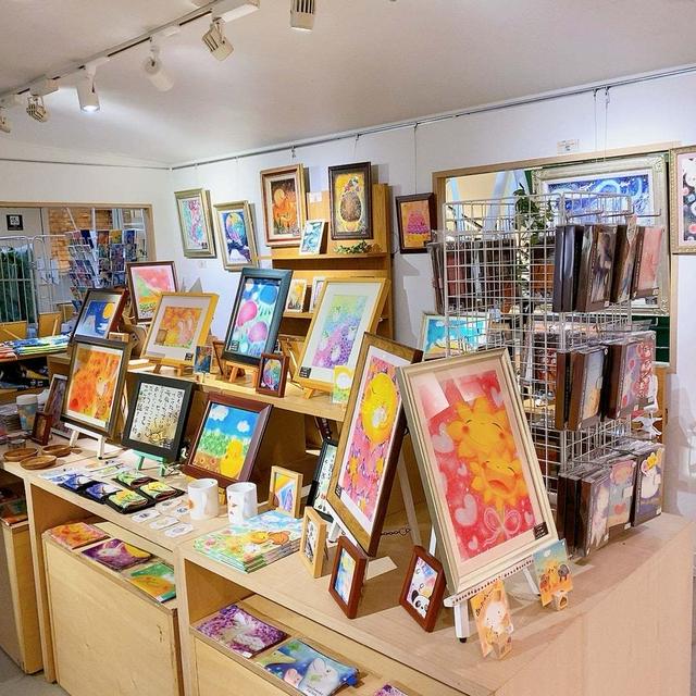 【搬入完了】阪急百貨店うめだ本店　10階スーク1番小屋ホスピタルアート展
