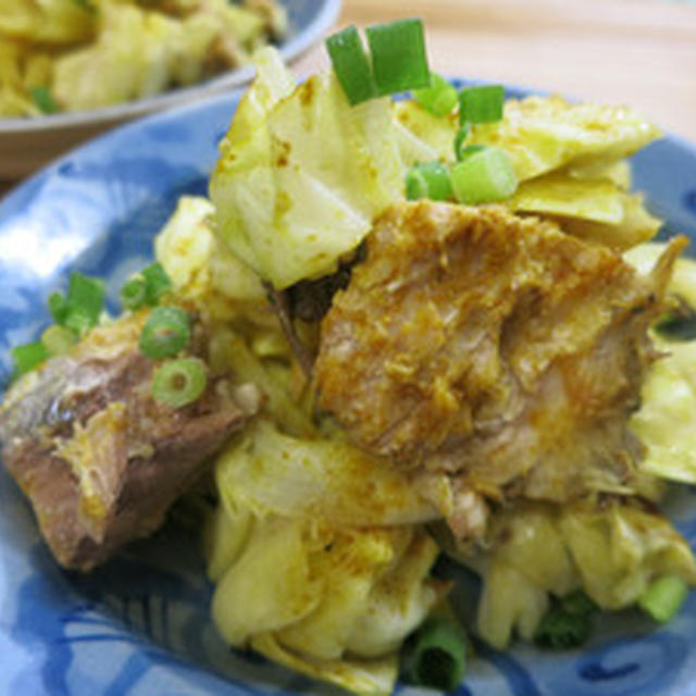 サバ缶とキャベツのカレー風味