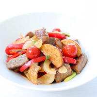 ペルー料理【ロモ・サルタード】牛肉と野菜のサッパリ炒め