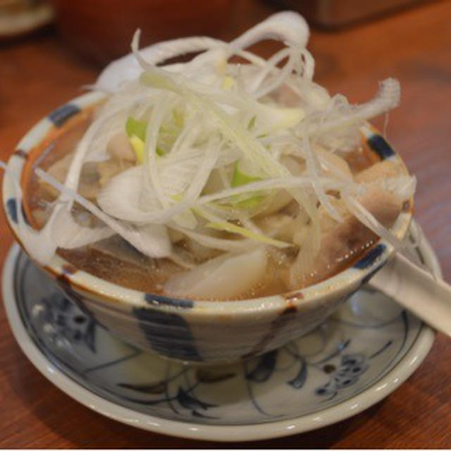 名代千代勝 人形町総本店　串カツはもちろん、塩もつ煮もオススメ 1人でも楽しめる店