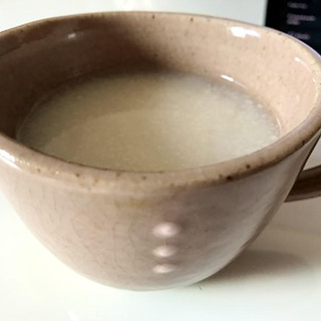 塩こうじのちょっぴり入った甘酒&ワンタン麺♪