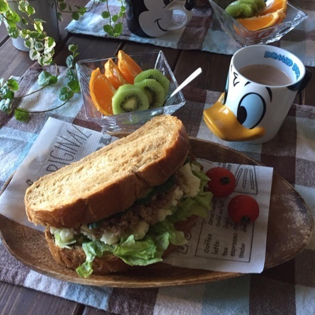 ボリューミーなポテトミートのサンドイッチ♪オフの日のお弁当♪…アイシング方法。