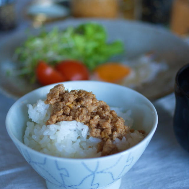 【レシピ】生姜たっぷり鶏そぼろ