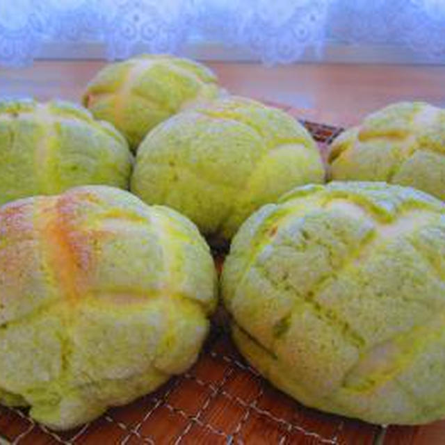 抹茶ﾒﾛﾝﾊﾟﾝ♪丸ﾊﾟﾝでﾊﾝﾊﾞｰｶﾞｰ♪ﾁｮｺﾊﾟｳﾝﾄﾞｹｰｷ