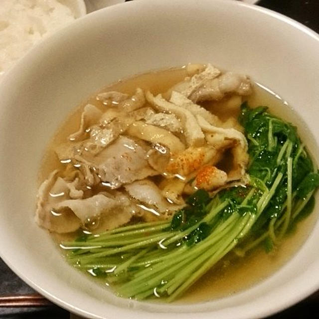 【豆苗と豚肉の吸い物】ニンニクを入れると1万532回死ねる