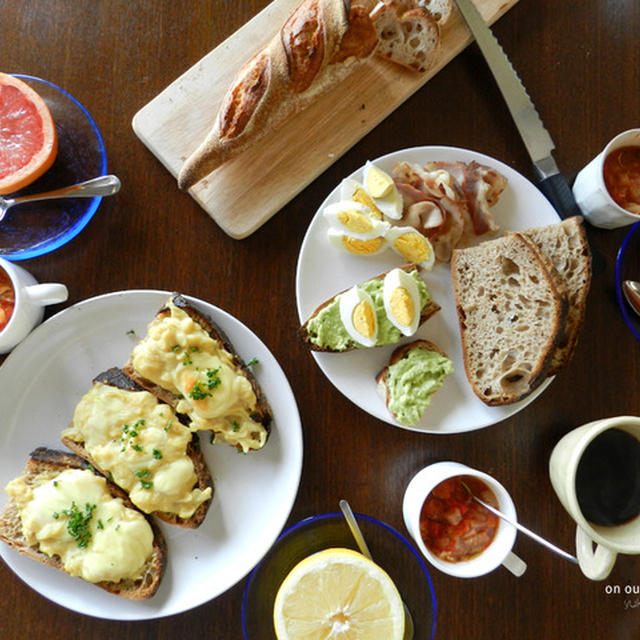 シュクレクールのパンで朝ごパンしましてん　パンアレンジ