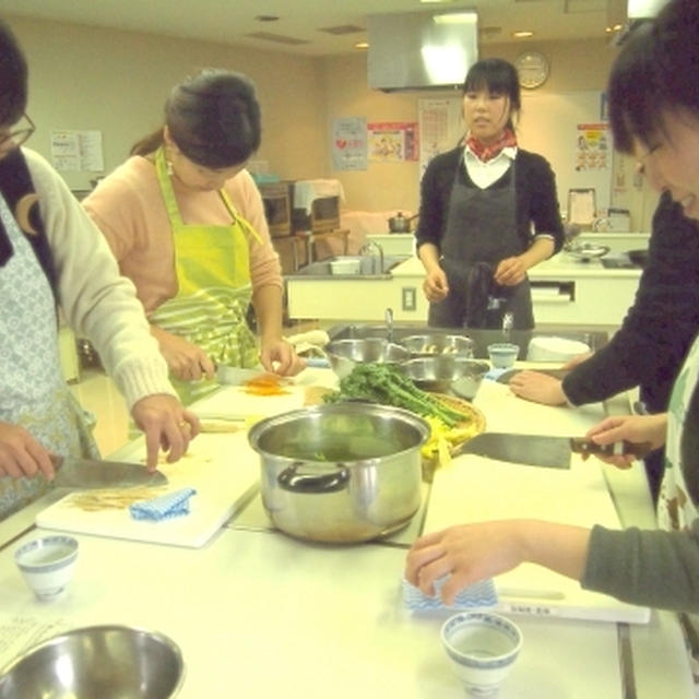 【受付中！】《梅雨を香りで快適に セロリと豚肉の味噌炒め》 ベーシックラス2017年6月