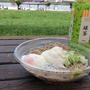 浜辺で昼ごはーん