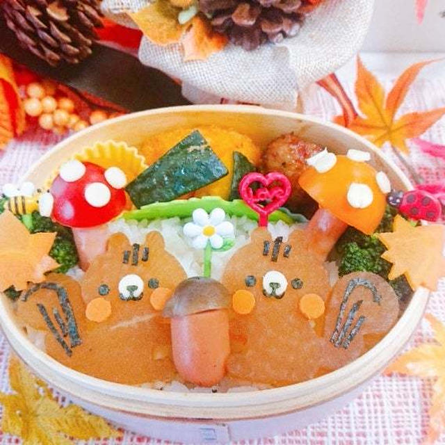 大根煮リスちゃんで秋弁当〖デコ弁〗  #平日お昼ご飯はお弁当or外食