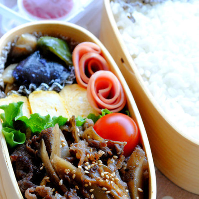 牛肉とごぼうの甘辛煮のお弁当（息子弁）