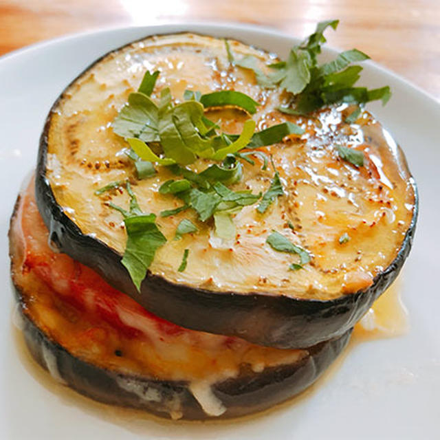 丸ナス トマト チーズの重ね焼き By たんぽぽさん レシピブログ 料理ブログのレシピ満載