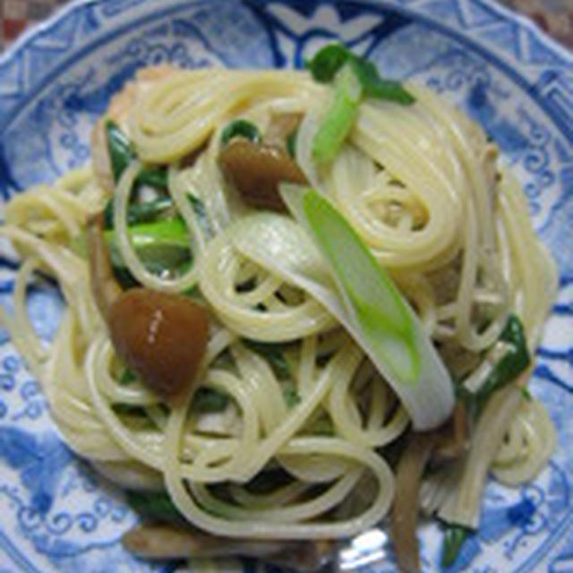 「湯葉とキノコの和風パスタ」