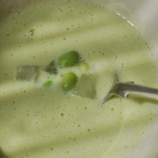 枝豆と冬瓜の冷製スープ