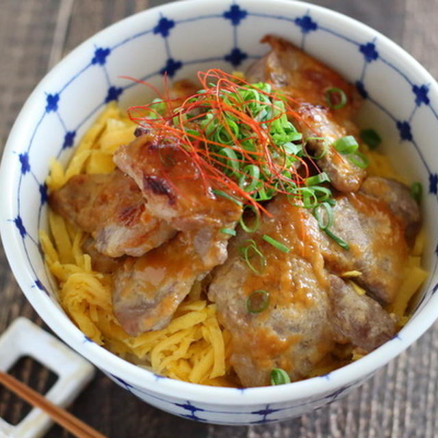 【レシピ】豚肉のみそマヨ焼き丼｜トースターで簡単スピード飯