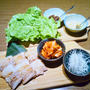 個室でまったり☆六白豚と馬刺しがうまい〜豚○商店 AISHI 新宿店 