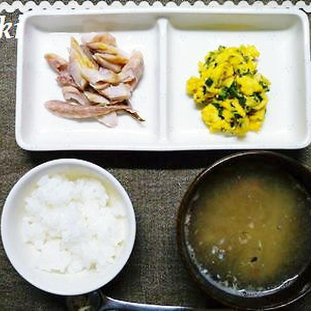 ﾟ･*:.｡.【離乳食】小松菜チーズスクランブル.｡.:*･ﾟ