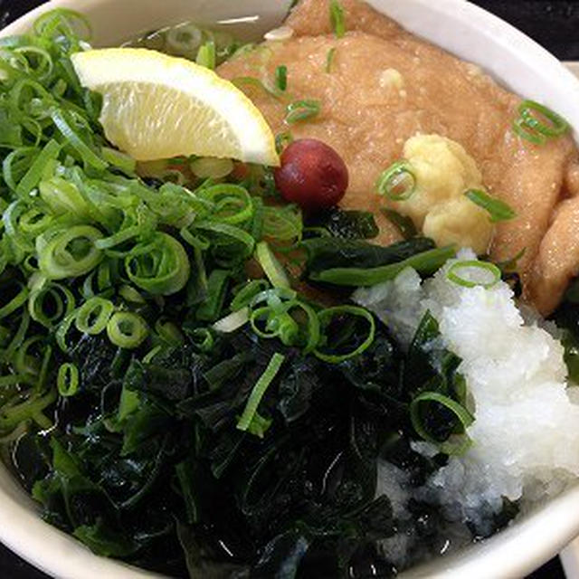 若布きつねおろしうどん。