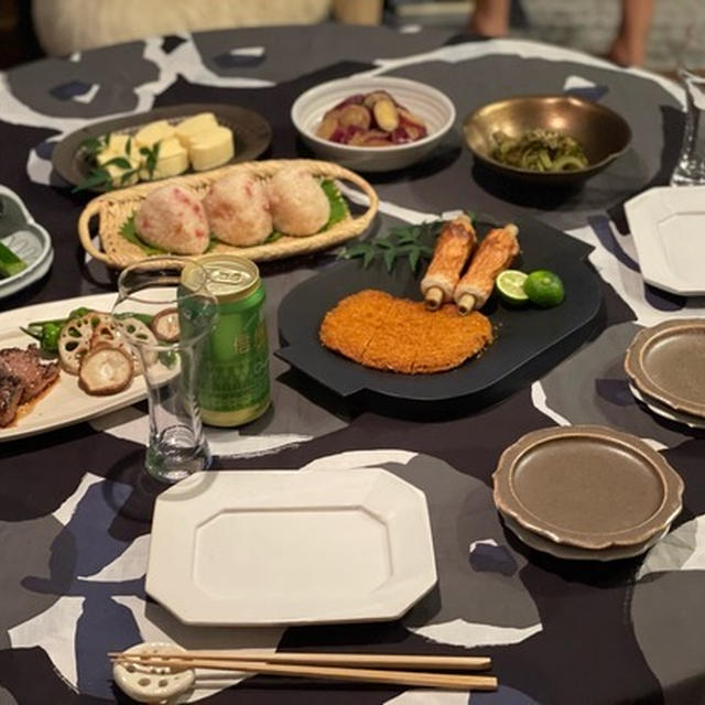 徳島のソウルフード？フィッシュカツ＆竹ちくわと梅干し炊き込みご飯やサイコロステーキの夜ごはん