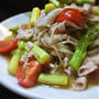 アスパラと豚肉のそうめんしゃぶしゃぶサラダ