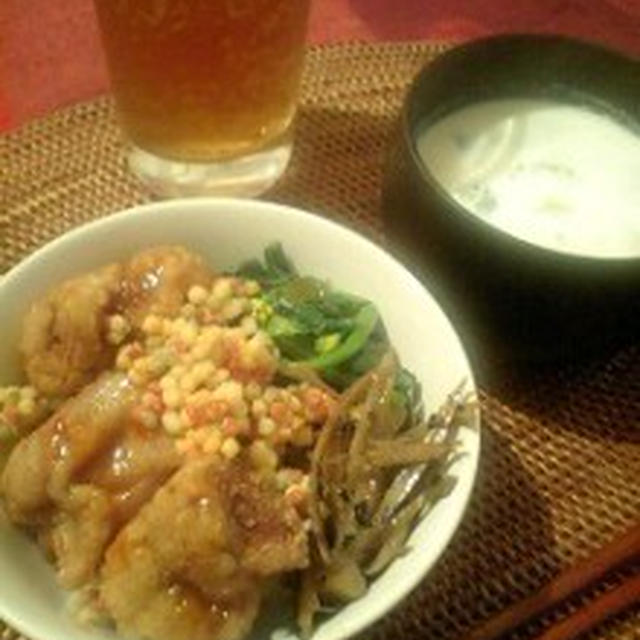 お弁当の残りでカフェ風ご飯～マクロビ的な謎のスイチリ唐揚げ丼～