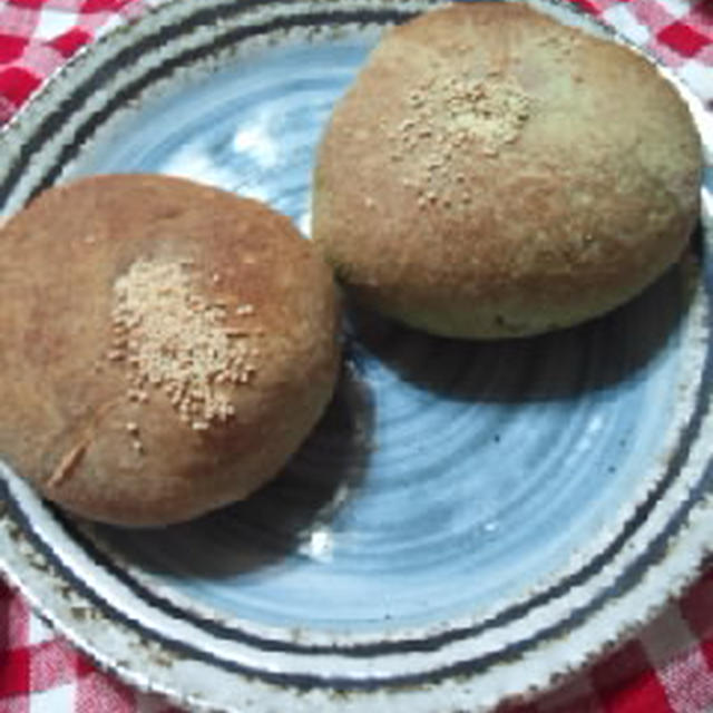 米粉のヨモギパン