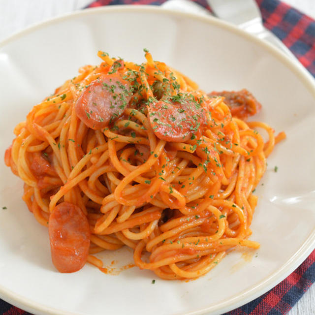 週末の昼ごはんは冷凍パスタの食レポしてみました。