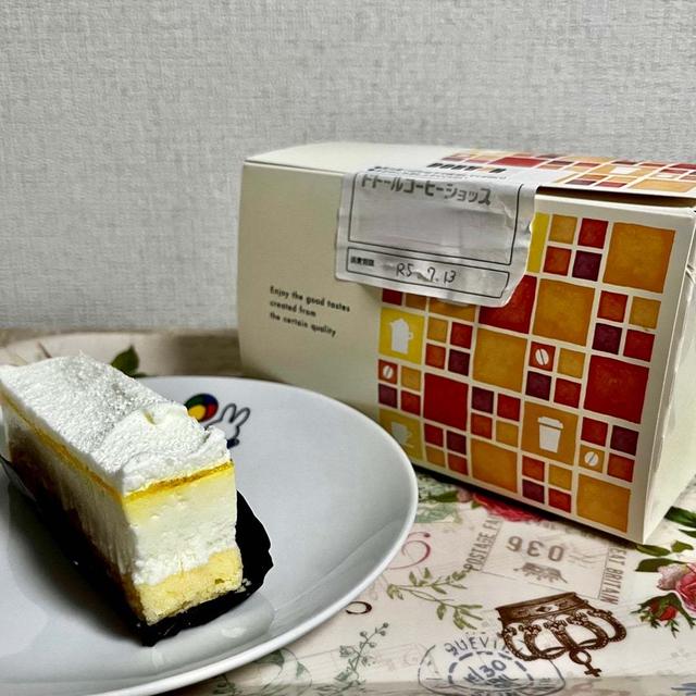 新作を購入したはずなのに！ドトール レアチーズケーキ