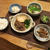 マダムの肉豆腐で晩ご飯　と　ガマズミの花♪