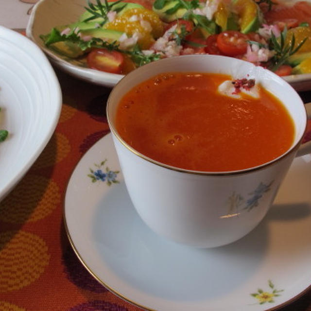 パプリカのスープ&蛸とポテトのサラダ　　1・16・2013
